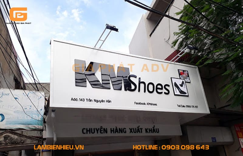 Bảng hiệu quảng cáo cửa hàng giày dép đẹp