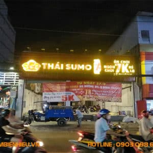 Bảng hiệu mica quán ăn Thái Sumo